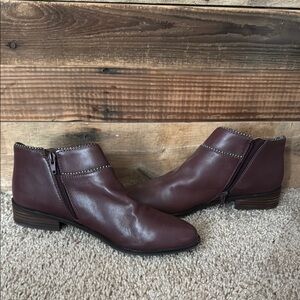 BNWT Lucky Brand booties